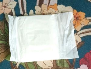 50 Pieces Sanitary Pads