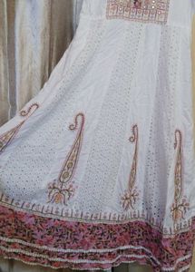 White Embroidered Kurta