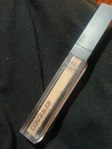 Bella Keen Light To Medium Coverage Concealer