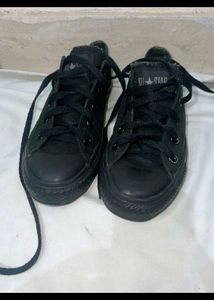 Black Converse