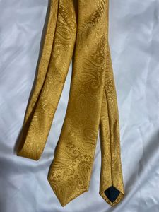 Yellow Paisley Necktie