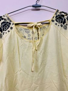 Floral Cold Shoulder Top
