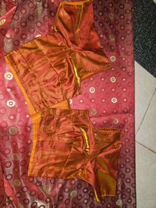 Mauve Colour Velvet Saree With Blouse