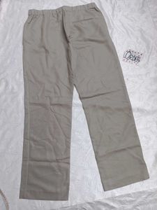 Straight Leg Trousers 🤍