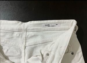 White Distress Jean