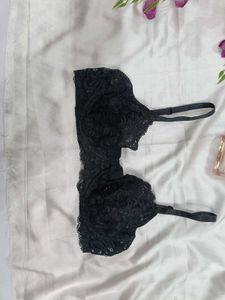 🇳🇿💫💗Elegant Black Lace Bra