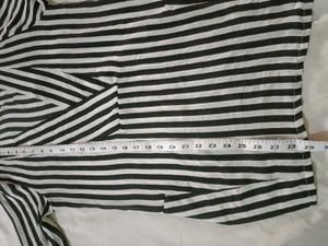 Top Black N White