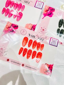 Press-On Nail Set