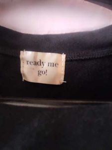 Trendy Cropped Graphic Sweatshirt