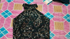 Women's Top