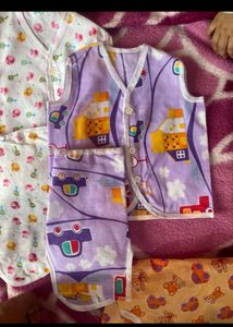 New Born Shirt &amp; Napi Set Of 4..