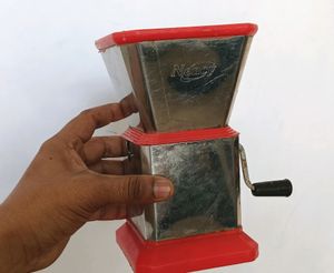Veg Cutter Machine By Hand