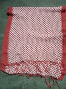 Coral &amp; White Knit Sawl