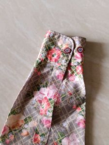 Le-Sancy Floral Check Button Down