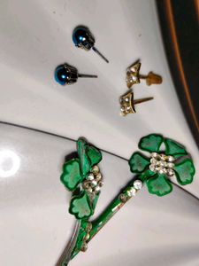 Earrings &amp; Brooch Bundle