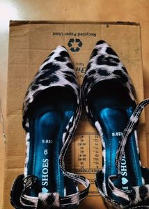 Leopard Heels 👠👠
