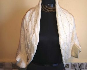 🎁Buy 2 Get 1 Free🎁Cream Knit Shrug