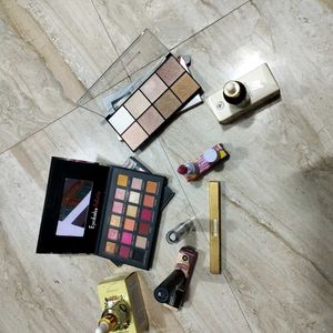Combo Of 8 Makeup Products