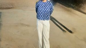 Short Kurti With Good Quality