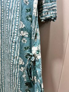 Stree Beeds Kurti