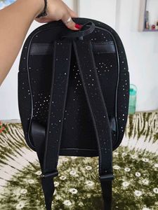 Black Back Pack Ideal  For Kids