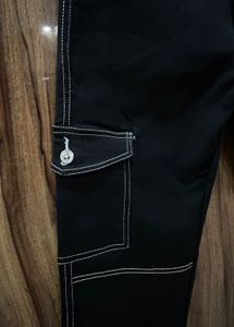 Black Cargo Jeans