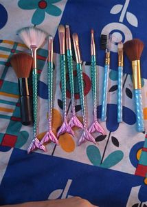 Mermaid Makeup Brushes
