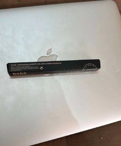 MAC Studio Fix Eye Kohl