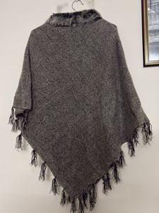Stylish Grey Faux Fur Poncho