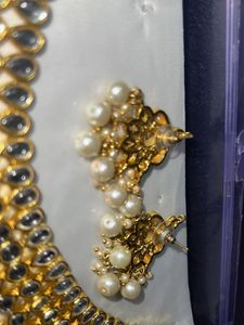 Elegant Kundan Necklace Set
