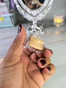 Mila beaute Combo - Primer And Pot Concealer