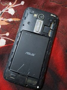 ASUS