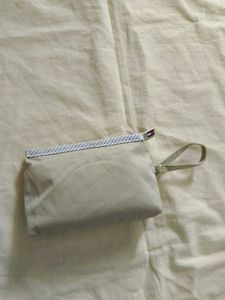 Tommy Hilfiger Pouch