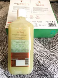 Just Herbs Anti Acne Body Wash - 300 ML