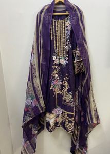 Pakistani Suit