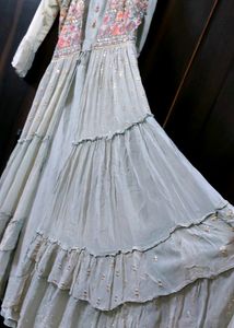 PARTYWEAR SHRUG GOWN☆☆