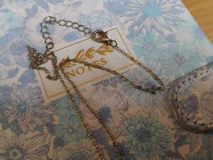 Daisy Pendant Necklace