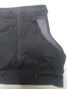 Black Sports Bra Front Zip
