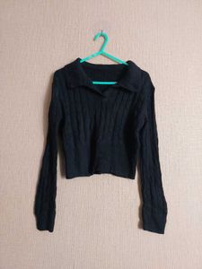 Black Cable Knit Cropped Sweater