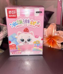QIHao Sweet Ice Cream Cat Eraser