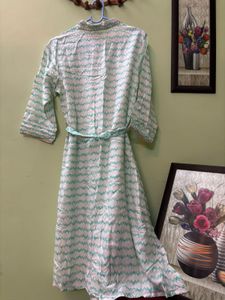 Flower Child Kurta with adjustable belt