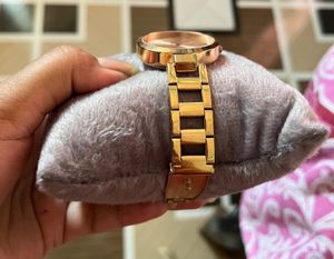 Van Heusen Women’s Rose Gold Watch