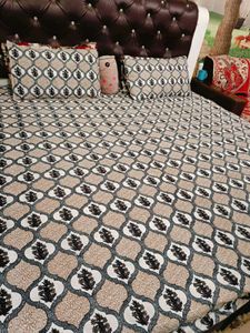 Patterned Bedding Set