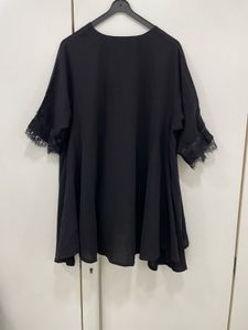 🖤 The Obsidian Drape: Your Style MVP ✨👗