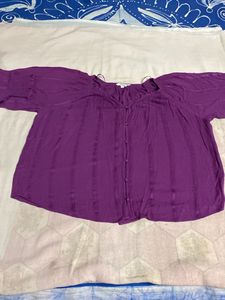 Self Embossed Round V Neck Long Slv Loose Fit Top