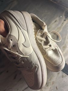 White Original Jordan ( Sneakers)