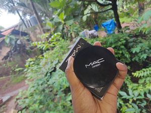 Mac NC25 Compact Powder