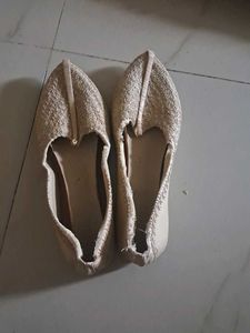 A FOOT WARE FOR SHERWANI