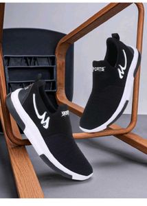 Comfortable Black Sports Shoes
