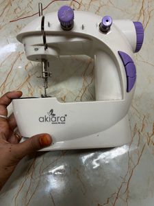 Mini Sewing Machine Akiara